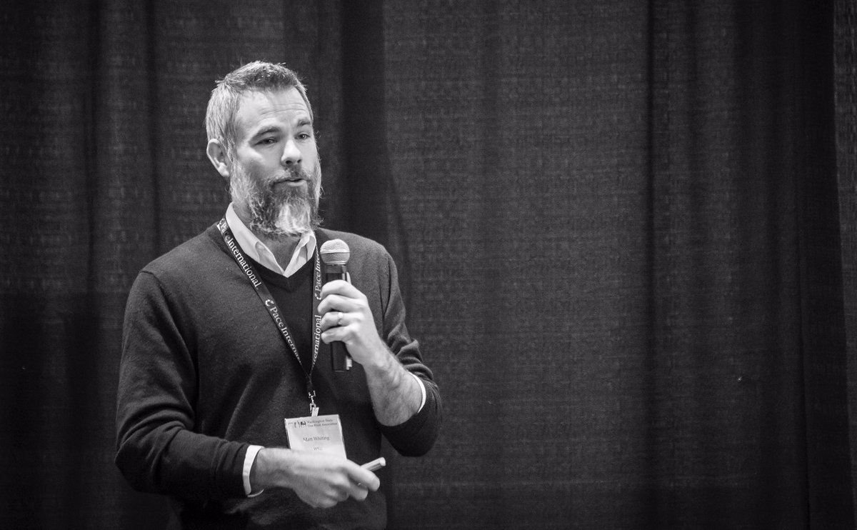 Matt Whiting, WSU, discusses the floral structure of a typical stone fruit blossom during his pollination session at the 2019 #HortShow. Also, Happy Birthday <a href="/MDWhiting/">Matthew Whiting</a> — nice beard. 😉