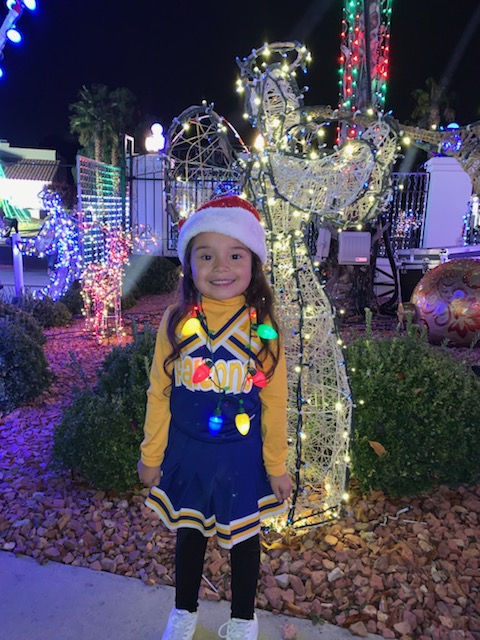 jleebonena's tweet photo. Academy Cheerleaders and Dance Teams were spectacular at the Fred Loya Light Show. #IDEAEdgemere https://t.co/2lf481tt9k