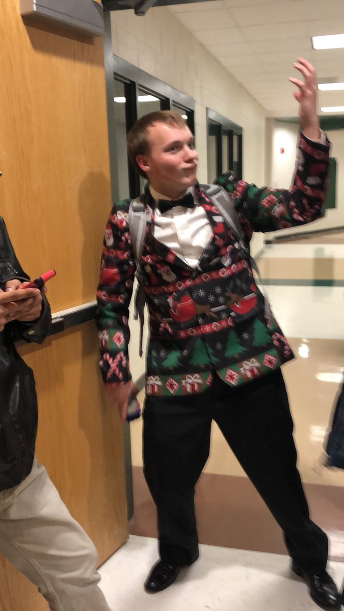 Mr. Heatmiser himself!@krhschoirorc  He’s to much!