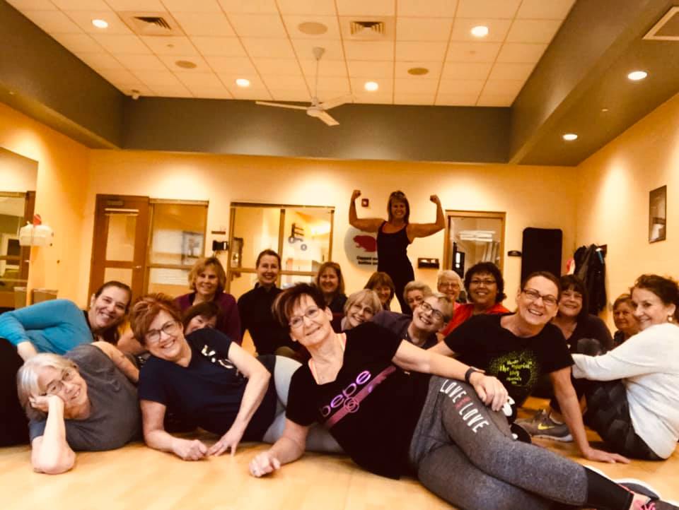 KrocQuincy's tweet photo. ⭐️#TipTuesday⭐️
Find a workout partner to hold you accountable and encourage you to be active...or join this great group of #krocstars for a group fitness class! They are some of the most encouraging people you will ever meet! 😊

#kroccommunity https://t.co/R2KnqH8Dmr