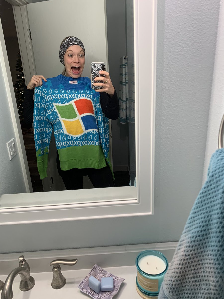 «Уродливые» свитеры от Microsoft
