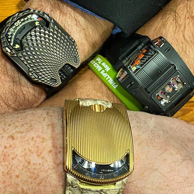 contrapante's tweet photo. Congrats to our friends at Urwerk today for smashing records at the Phillips ‘Game Changers’ auction today. 2.9 million for EMC with Atomic Master home base and $312,500 realized UR-105CT End Game for Robert Downey Jr.’s charity.  It could not have gone … https://t.co/g2hHq58ZzV https://t.co/SyjshiLEkW