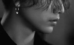 luxeht's tweet photo. なあ、もう俺から目を逸らすな
俺の事だけ見て、俺の事だけ感じてろ

#RTしたnrさんで気になった人お迎え

俺の気持ち試していいぜ？
どれだけ本気か
教えてやるよ

＿＿＿＿＿＿お前が欲しくて堪らねぇ

【nrkr only/member優先/独占嫉妬】 https://t.co/SctelHNP0K