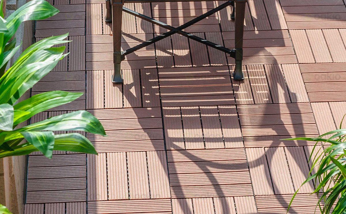 oakioglobal's tweet image. Our Iniwood Deck Tiles are eco-friendly and offer quick installation to transform your backyard into your new summer hang out spot. #interlockingdecktiles #outdoordecktiles #compositedeckingtiles
More about at oakio.com/en/all-product…