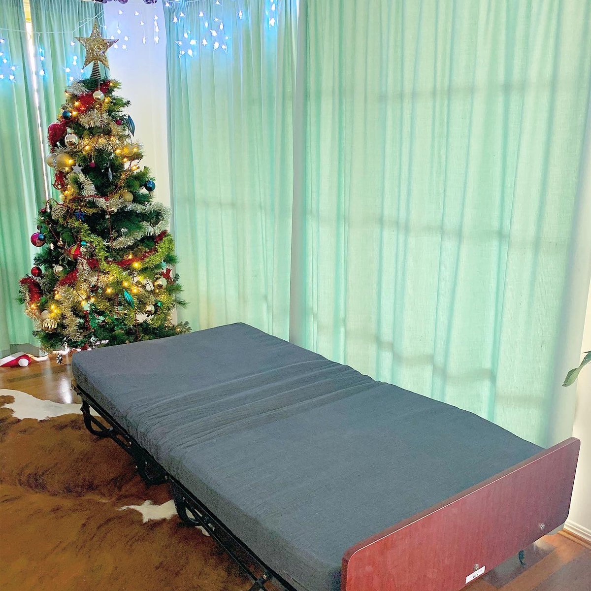 🎄Having family stay over this Christmas 🎄 
Hire that extra bed through us 
🎅 byronbabyshop.com.au 🎅 
#christmas #christmastree #christmasholidays #holidayseason #byronbay #kingscliff #goldcoast