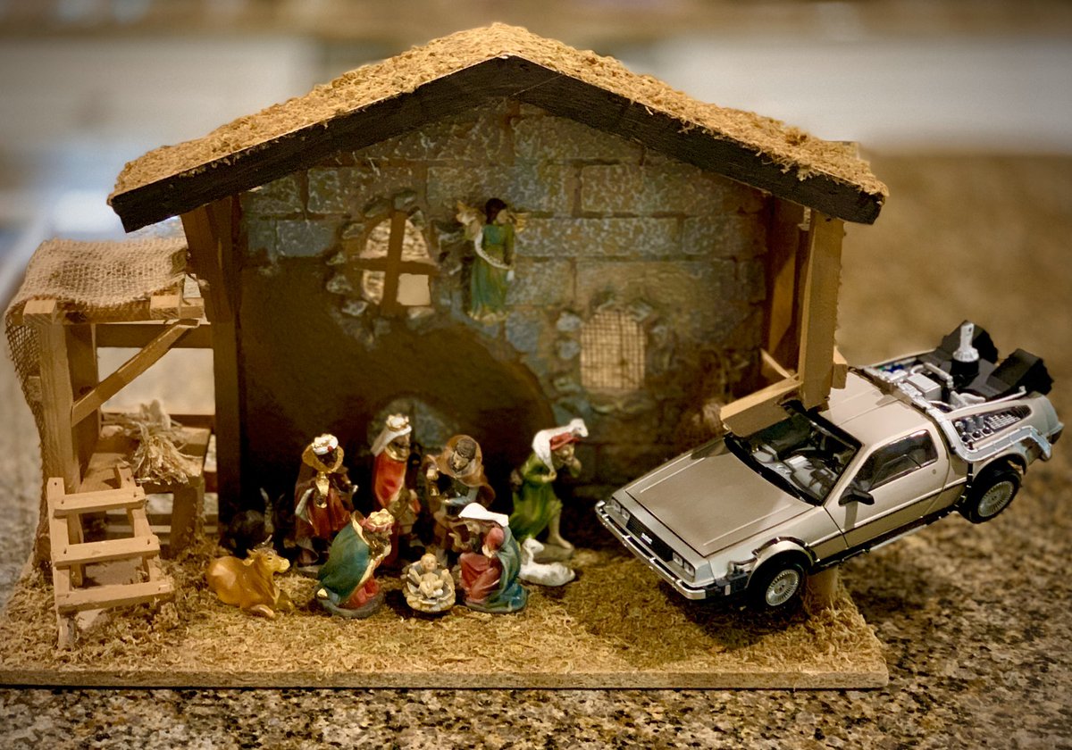 vicmignogna's tweet photo. My nativity set is finally completed! https://t.co/EcDwsH3omy