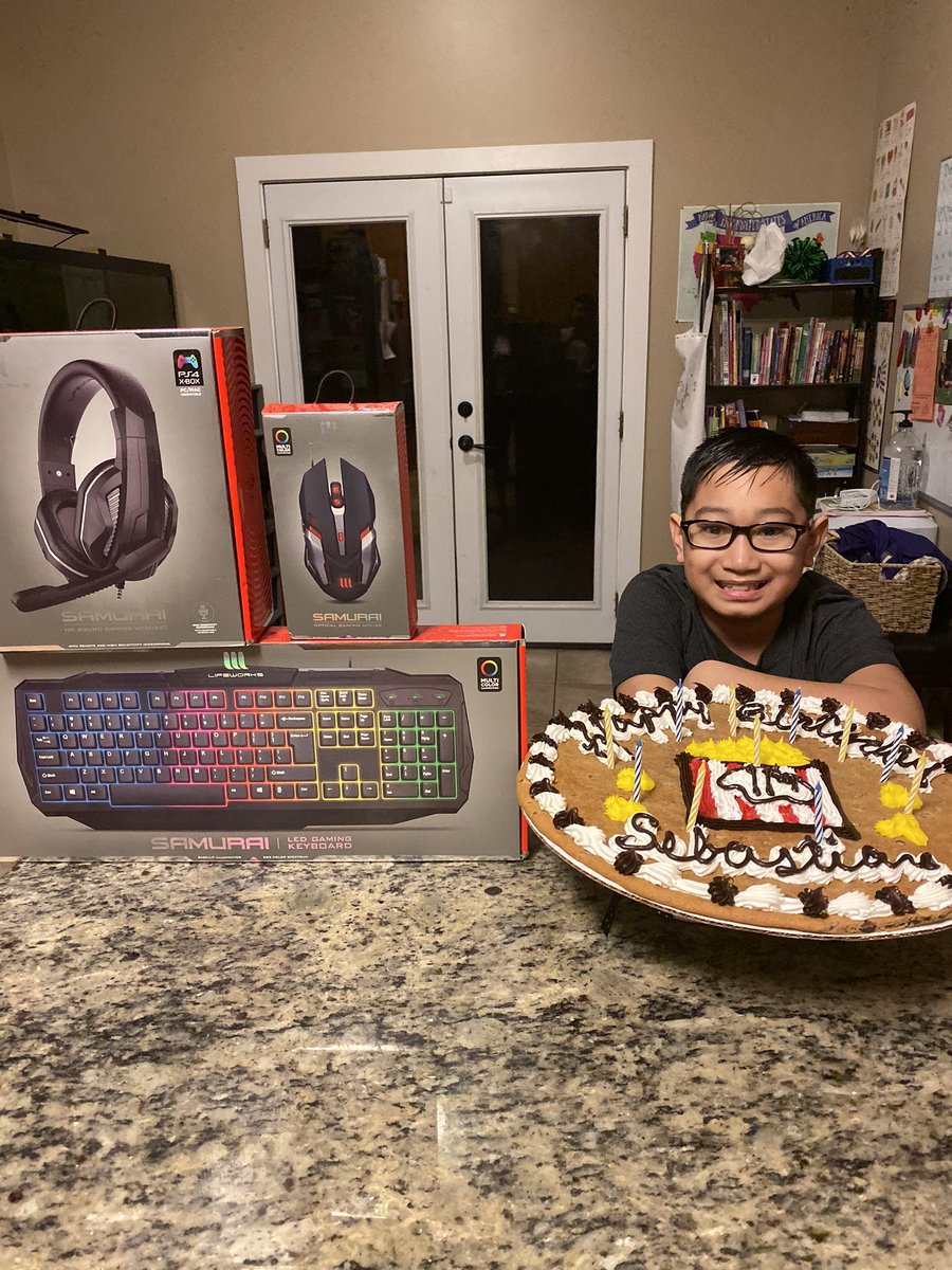 iHateCammm's tweet photo. Happy Birthday Sebastian!! He made 11 today!! #FuckingAsians #GoodLookingKid https://t.co/plklYtJH3a