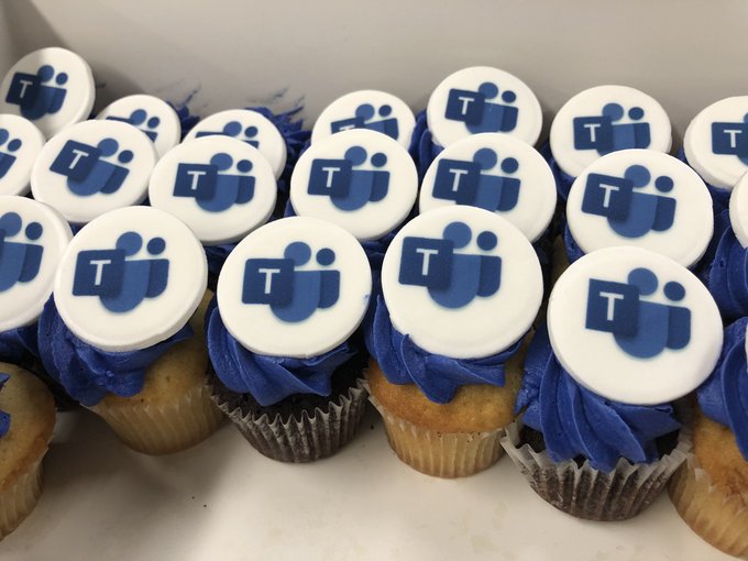 Microsoft Teams cupcakes