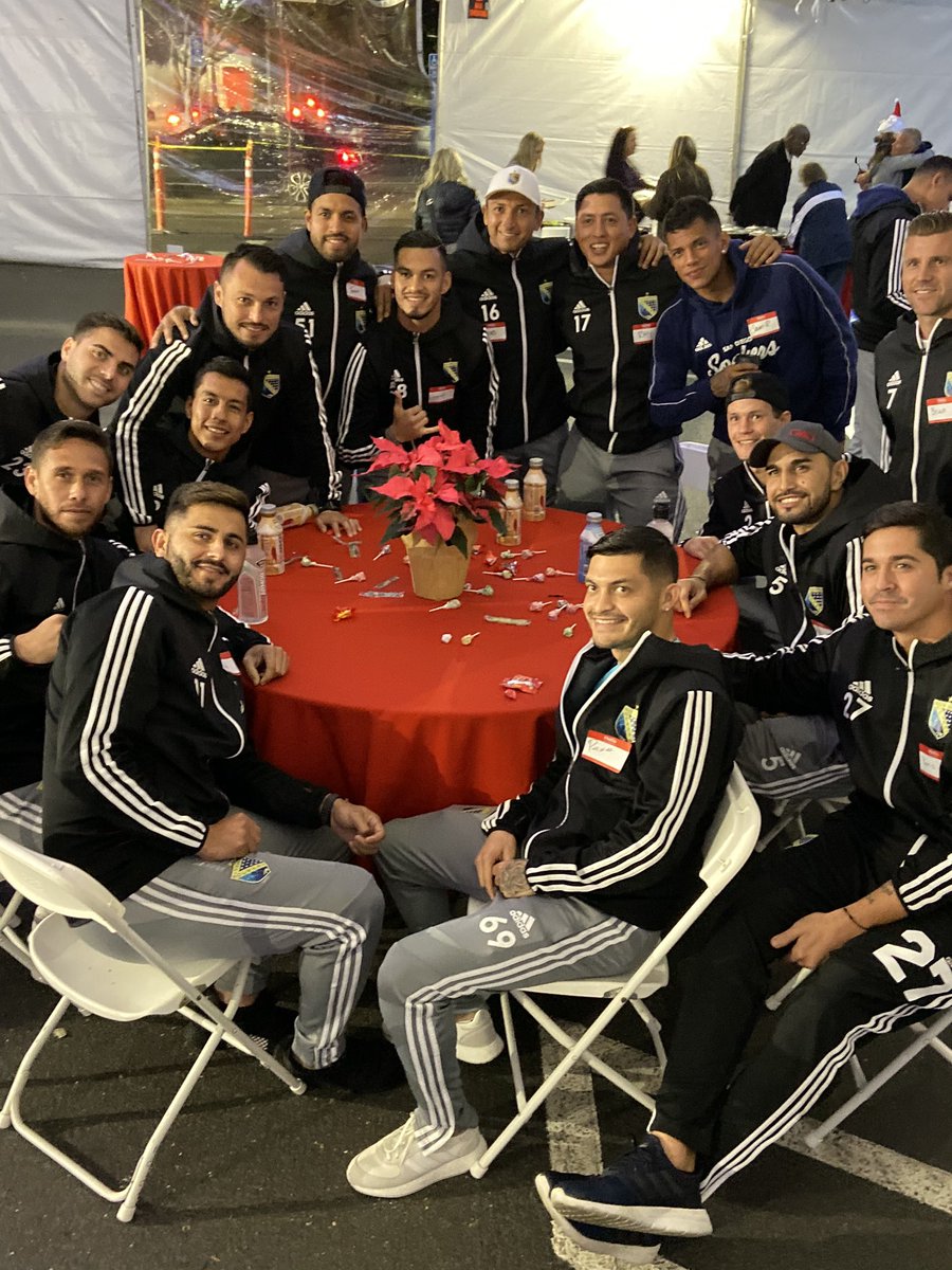 SanDiegoSockers's tweet photo. Our Sockers are out as a team tonight to honor Junior Seau and help some great kids from the @BGCGSD shop at the 25th annual #ShopWithAJock event at @Target Mission Valley. https://t.co/JL7fOHeNZY