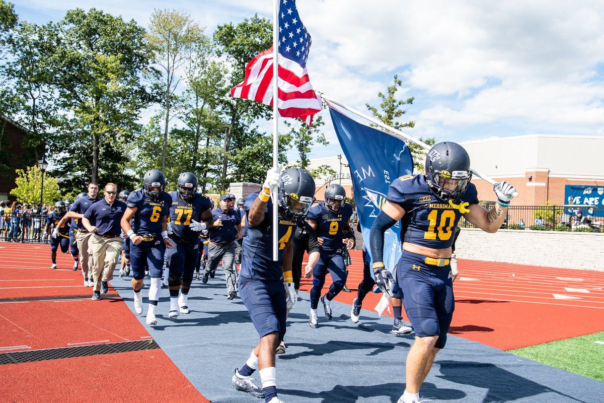 HunterSalmon24's tweet photo. Beyond blessed to commit to Merrimack College!! Thank you to everyone who has supported me throughout the process. Can’t wait to get on campus and compete. #MACKTOUGH 
@CoachDanCurran  @CoachRobbatMC 
@MerrimackFB https://t.co/JHgOkRRBXM
