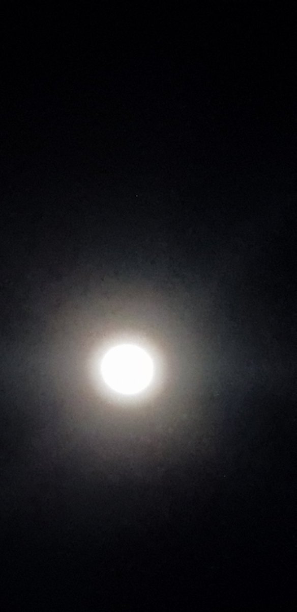 Burgosdue's tweet photo. Luna 👀🎇🌚🌑#nasa #nasalies #nasasocial #nasala #nasahoax #Nasarawa #nasamoteulesa #nasacrew #nasaislying #nasalaska #NASAhistory #nasalonach #nasahouston #nasatechnology #nasa747 #nasankach #nasachandraxray #nasagang #nasacat https://t.co/qNAfcZs66J