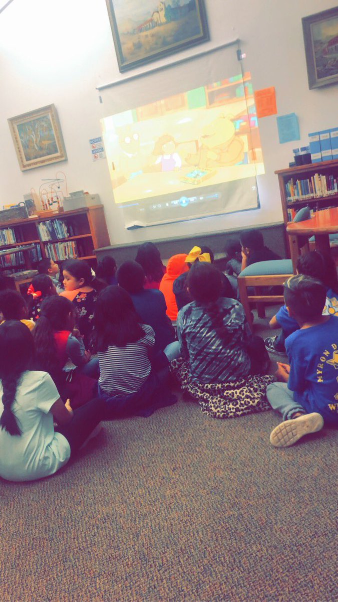 MDWASES's tweet photo. Thank you City of Brawley Library for providing our Witter ASES students with the opportunity to check books out! #WalkToTheLibraryDay #afterschoolworks #ReadingIsFun @MyronWitterElem @ca_afterschool https://t.co/zksJAYiHTH