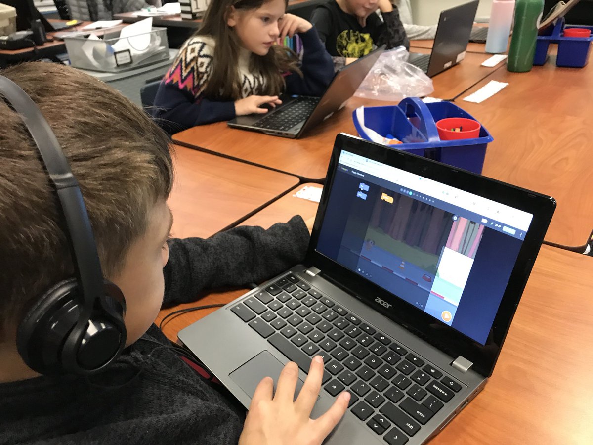 Jodi_L_Strain's tweet image. Setting kids up for success! #HourOfCode #ProsperCodes ⁦@FierceFolsom⁩ ⁦@NJSmithEDU⁩