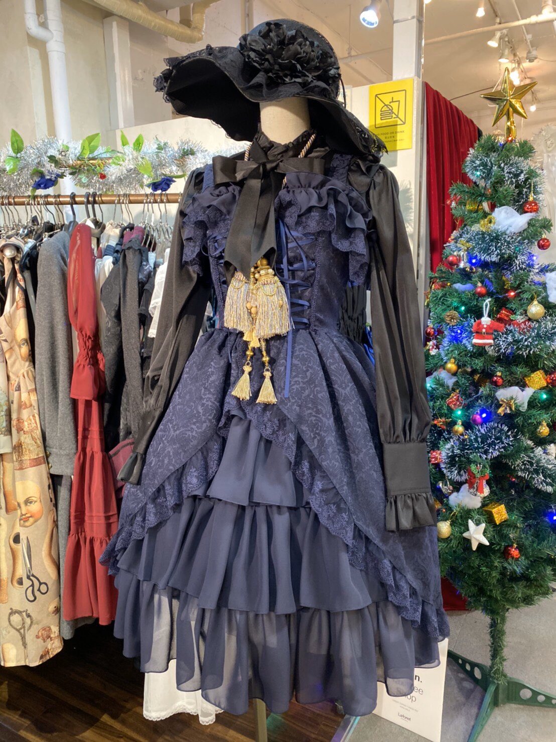 ATELIER-PIERROT on X: ATELIER-PIERROT on X: