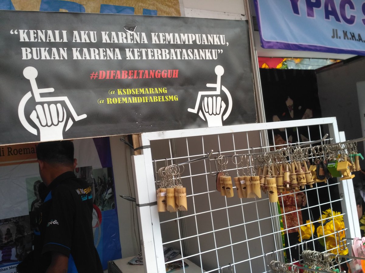 "Kenali aku karena kemampuanku, bukan karena keterbatasanku..."..#haridisabilitasinternasional #KamiSama #IndonesiaInklusi