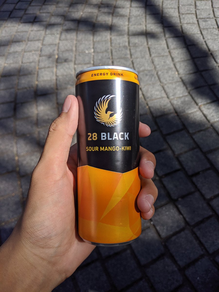 energy_8931's tweet photo. #1128 #28black #find2
渋谷のドンキに赤あるかなぁ… https://t.co/6cdjaIWVtj