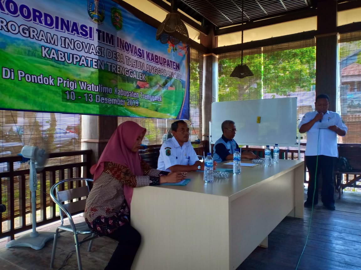 gu2n_wbsn's tweet photo. Rapat Koordinasi Tim Inovasi Kabupaten (TIK) Kab. Trenggalek tgl. 10 sd 13 Desember 2019. Dengan agenda Evaluasi Kegiatan PID Tahun 2019
#ProgramInovasiDesa2019
#tppitrenggalek
#tppijawatimur
@jokowi
@halimiskandarnu
@budimuni98
@taufikmadjid71
@anwsanusi
@AndryDewantoAh1 https://t.co/PiwD2JT9pt