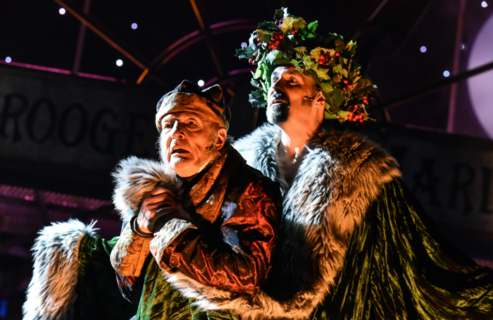TheStage's tweet image. ★★★★ Review: A Christmas Carol – a "spellbinding and beautiful" seasonal show @DerbyTheatre bit.ly/34c3xjZ