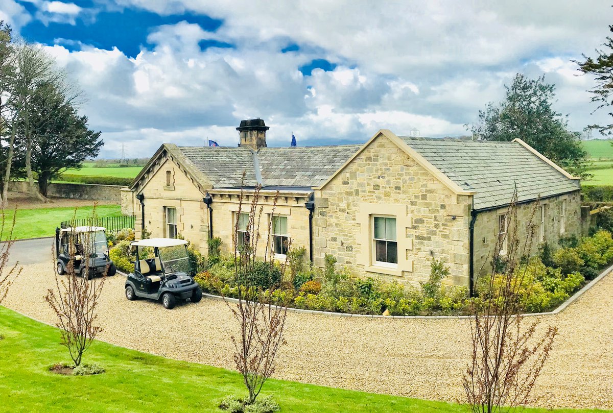 COMPETITION TIME!!

The 11th day of the #12daysofclosehouse - Win an overnight stay for 4 including breakfast at our Hot Tub lodge.

closehouse.com/accommodation/… 

RT, follow us and tag 3 friends to be in with a chance of winning.
All winners announced on Friday 20th Dec.

Good luck!