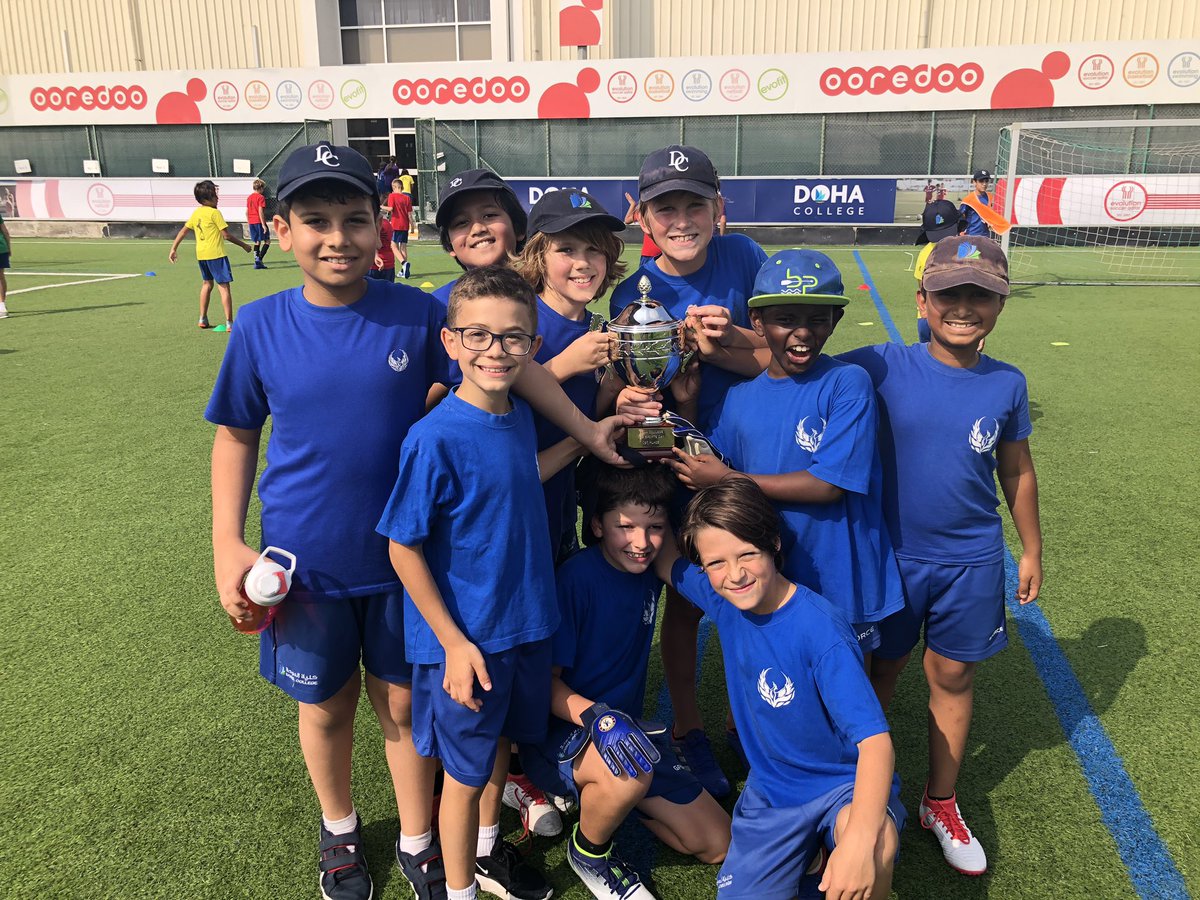 DCPEPrimary's tweet photo. Inter-house Football in Al Waab!

Congratulations to Year 3,4,5 and 6 for taking part and demonstrating fantastic team work!

Special mention to our house winners 🏆 

Girls Year 3 / 4- Griffin
Boys Year 3/ 4- Roc 

Girls Year 5 / 6- Unicorn  
Boys Year 5/ 6- Phoenix https://t.co/aFRjZLlV0S