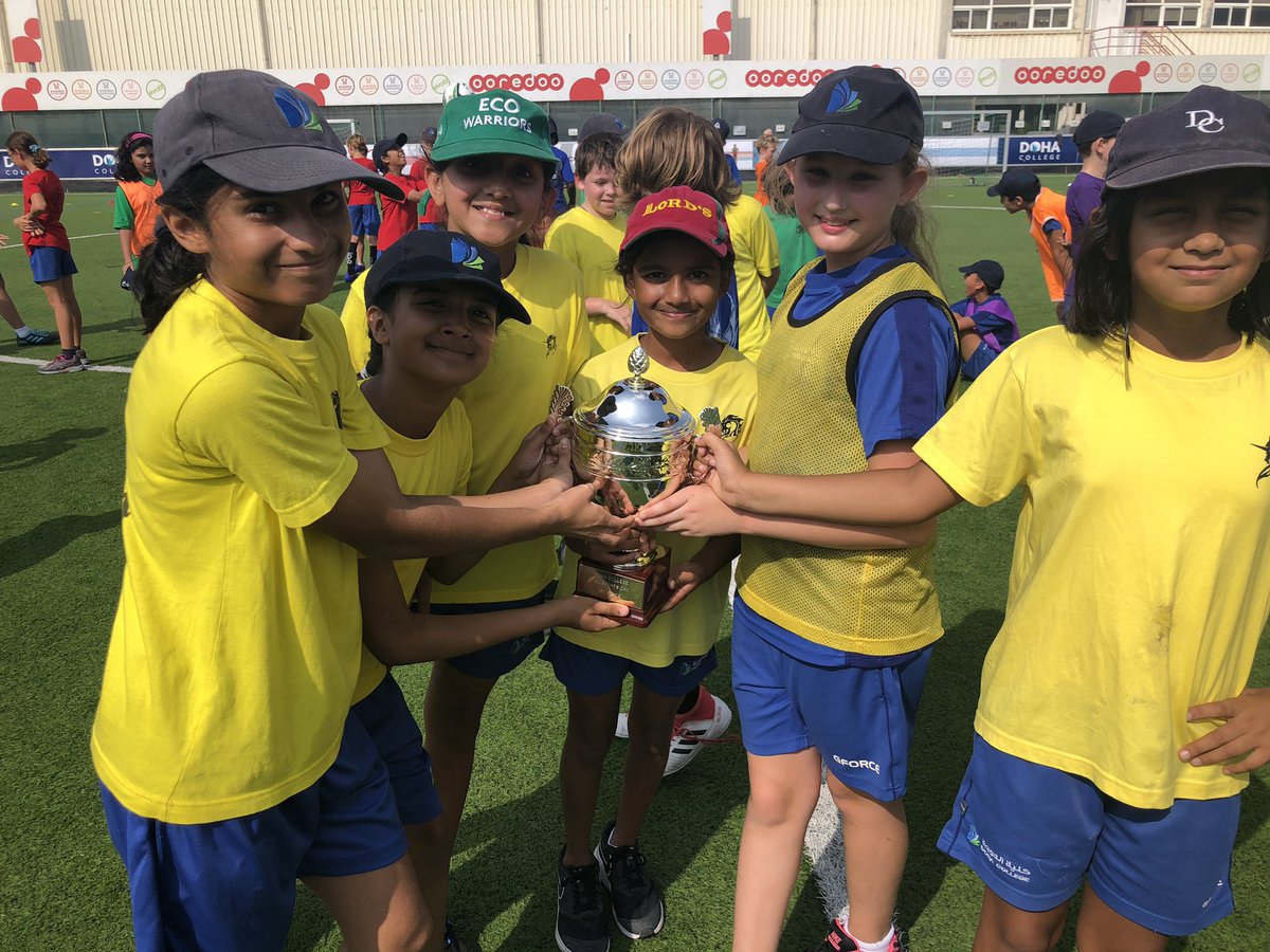 DCPEPrimary's tweet photo. Inter-house Football in Al Waab!

Congratulations to Year 3,4,5 and 6 for taking part and demonstrating fantastic team work!

Special mention to our house winners 🏆 

Girls Year 3 / 4- Griffin
Boys Year 3/ 4- Roc 

Girls Year 5 / 6- Unicorn  
Boys Year 5/ 6- Phoenix https://t.co/aFRjZLlV0S