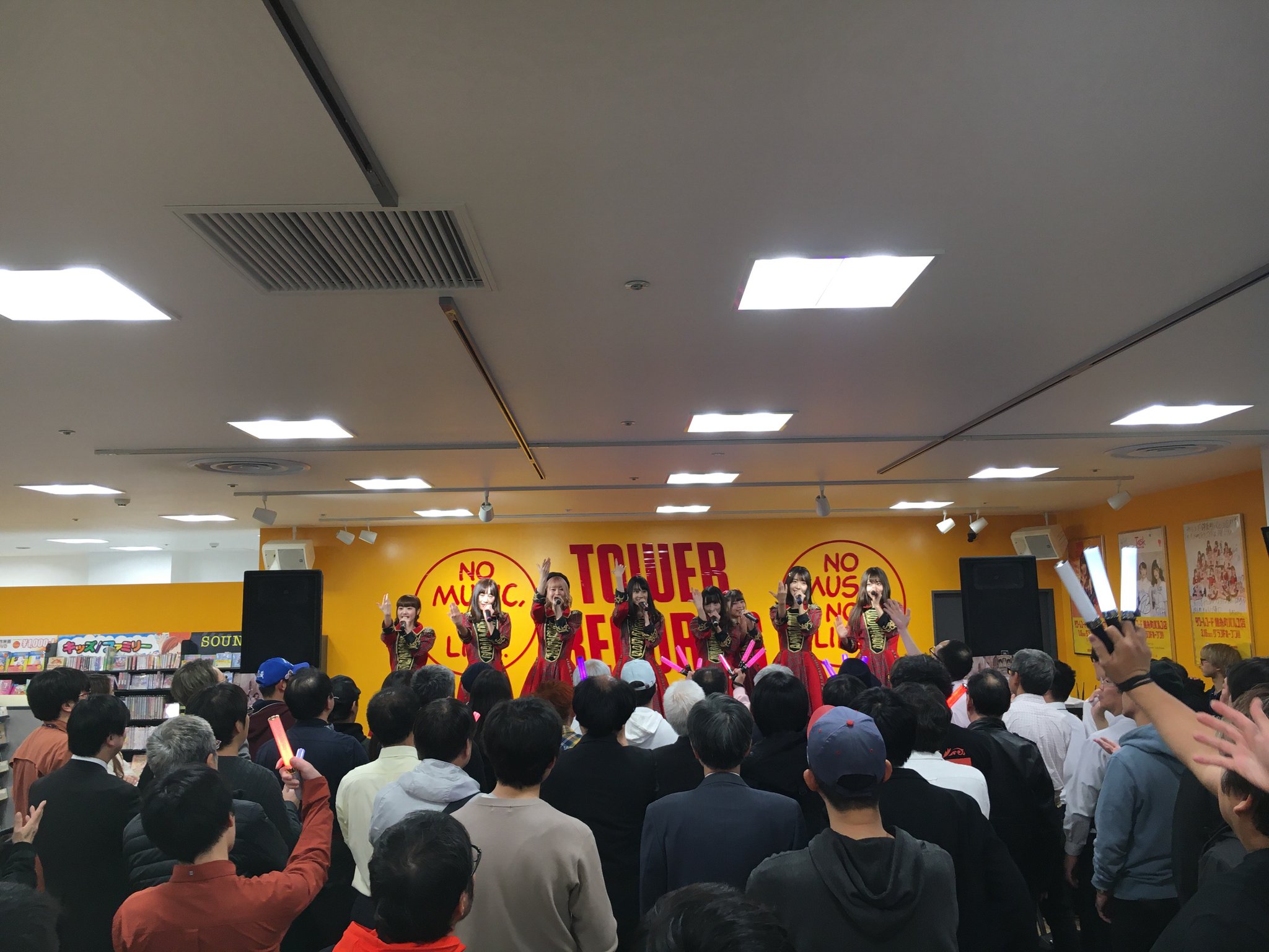 MAEP🔆まえぴー/フラフープパフォーマー | ✨🎪OSAKA VARIETY
