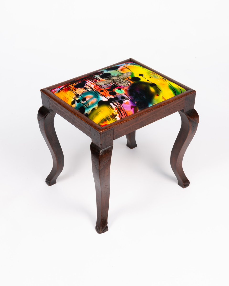 TBeasties's tweet photo. Today for our #AdventStoolCalendar we have 3 #stools available for you to buy
▫️Graffiti Honey Bee Tall Stool £240
▫️Round Golden Corn Honey Bee Stool £200
▫️Flame Red Damask Round Stool £180
They will all be available to buy through our website at some point today. https://t.co/JsLetsvHj1
