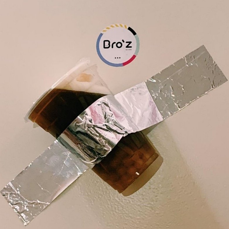 Se lo bevete noi non ci arrabbiamo!🥤😜🍌❤️
Vi aspettiamo in store con tantissimi gusti, tranne che alla #banana.
#mauriziocattelan #cattelan #cattelanbanana #art #artbasel #brozmilano #bubbletea #boba #bubbletealovers #bobalovers #bubbleteamilano #milano #5viemilano