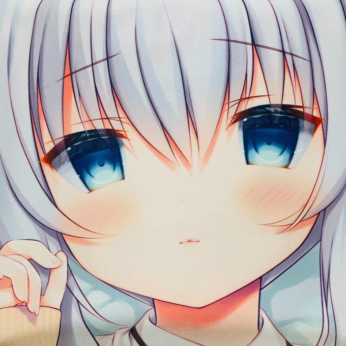 抱き枕カバーの色校正です、艶めいてとても綺麗です🌟 