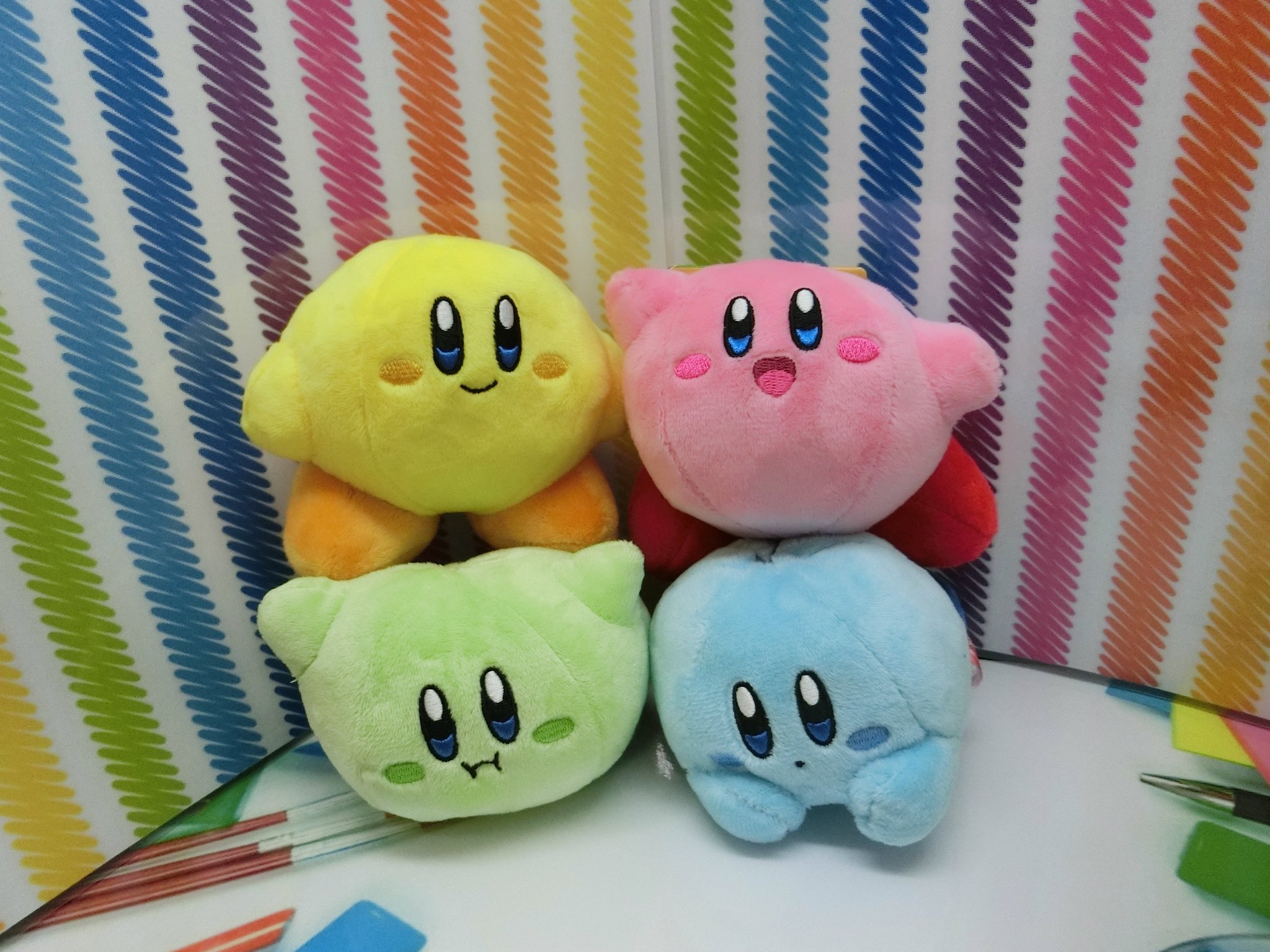 可愛いマルチカラーぬいぐるみ Amazon.co.jp: 星のカービィ マルチカラーBIGぬいぐるみ