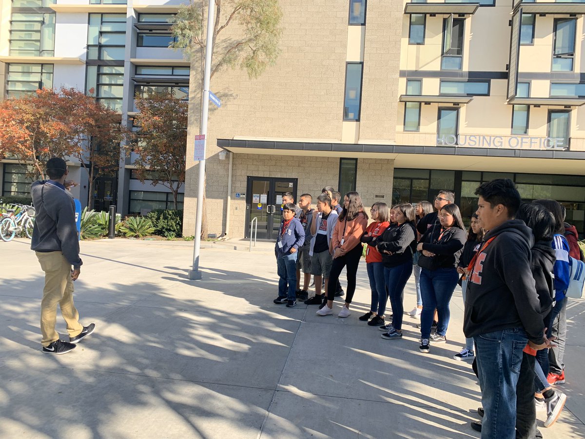 MsGomez_2010's tweet photo. Our Fedde Global Scholars visited UC Irvine and CSU Fullerton this week with a special tour of campus housing! Thank you to the awesome @UCIrvine and @csuf staff for their time and giving our students access to see such amazing institutions of higher education 😊🤗💕 https://t.co/17673sCJSS