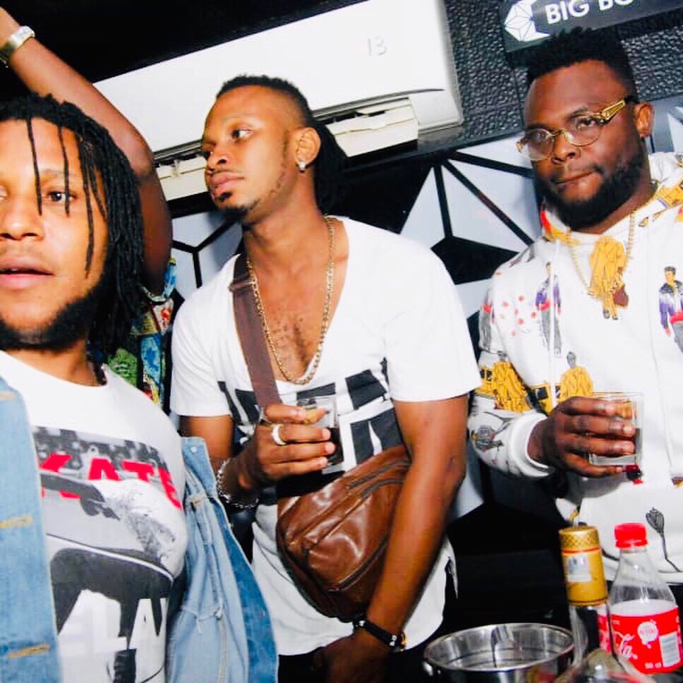 accordofficial's tweet photo. Who is #Djangoing into greatness with me?.🔥🔥#clubroyale #RoyaleShutdown #Accord🦍💥 #AccordDjango🌟❤️🚀🚀 https://t.co/TXuXP8FO7h