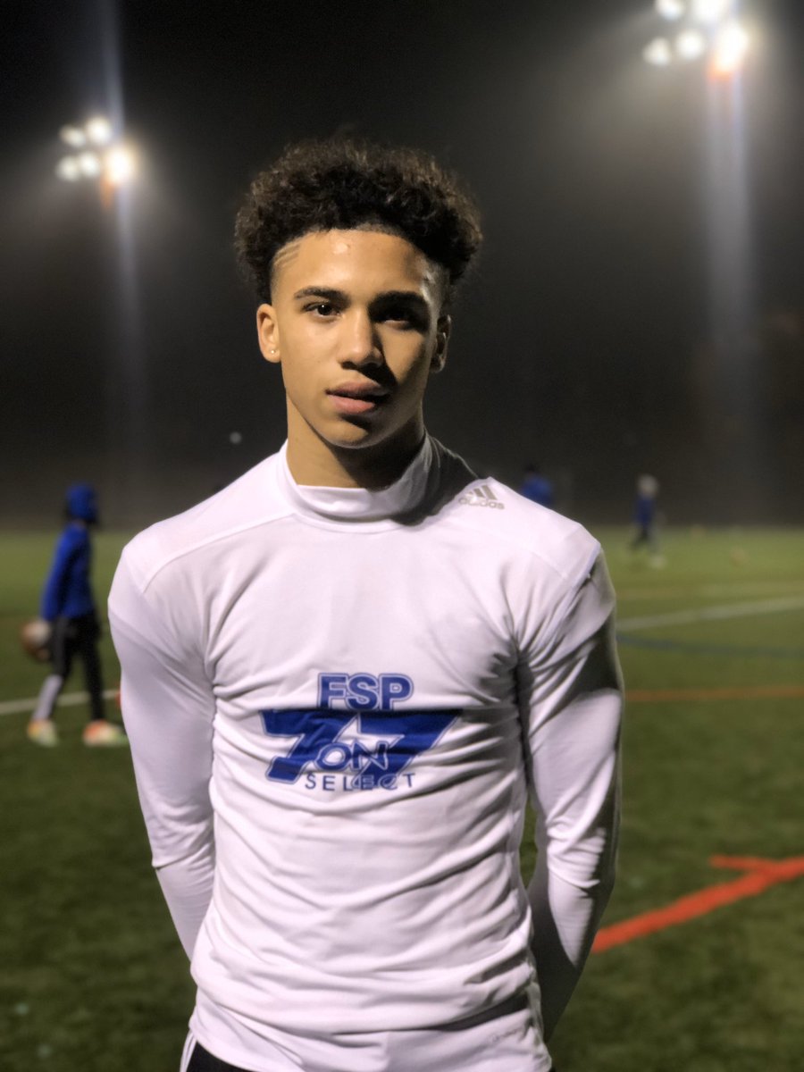 TFordFSP's tweet photo. Here goes another one for y’all! Everyone please allow me to introduce 8th grade WR @coryconnor13
🔥HT: 6-2
🔥WT: 173
📝 Has the potential to be a NATIONAL RECRUIT. Please pay close attention to him an the others I mention. #WeStayLoaded #TeamFSP https://t.co/hhKOqDF4wZ