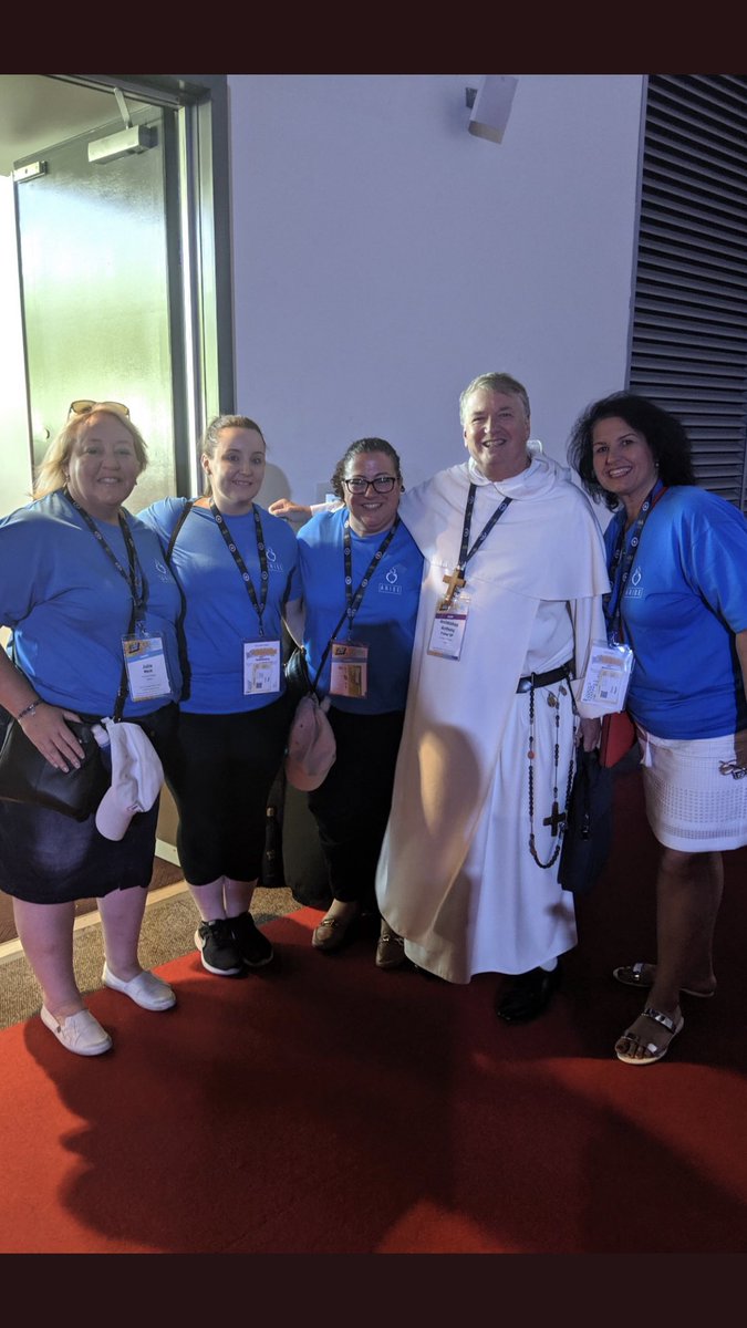 monkjuliemonk's tweet photo. Been an amazing pilgrimage with these beautiful girls and staff. so much joy and prayer and reflection. But all good things must come to an end. Just like Fr Rob sings - weβre coming home! #ACYF2019 #serviam @StUrsulas @MaryLeask @antnader @FrRobGalea https://t.co/3l5A61akIo