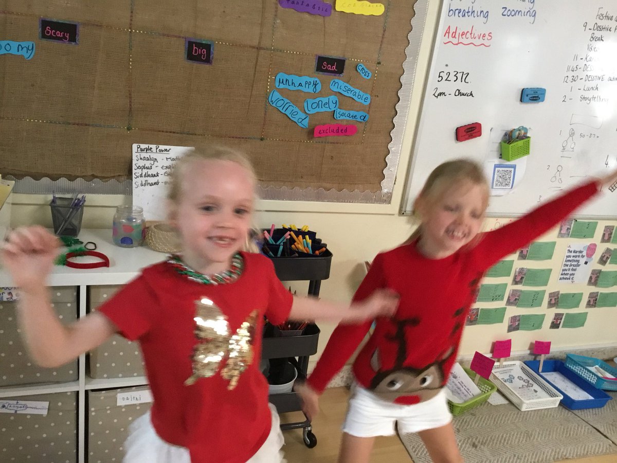 DESSyear2's tweet photo. What a wonderful DESSTIVE day! We are so lucky to have such a wonderful team of amazing parents who help make this all happen #dess_culturaldevelopment https://t.co/CWLMWTuJBm