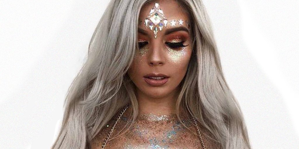 Wunder2SA's tweet photo. All that glitters is gold! Go all out this festive season with a little Glitter Gelly inspiration from Wunder2. https://t.co/FYGuFz7DyT