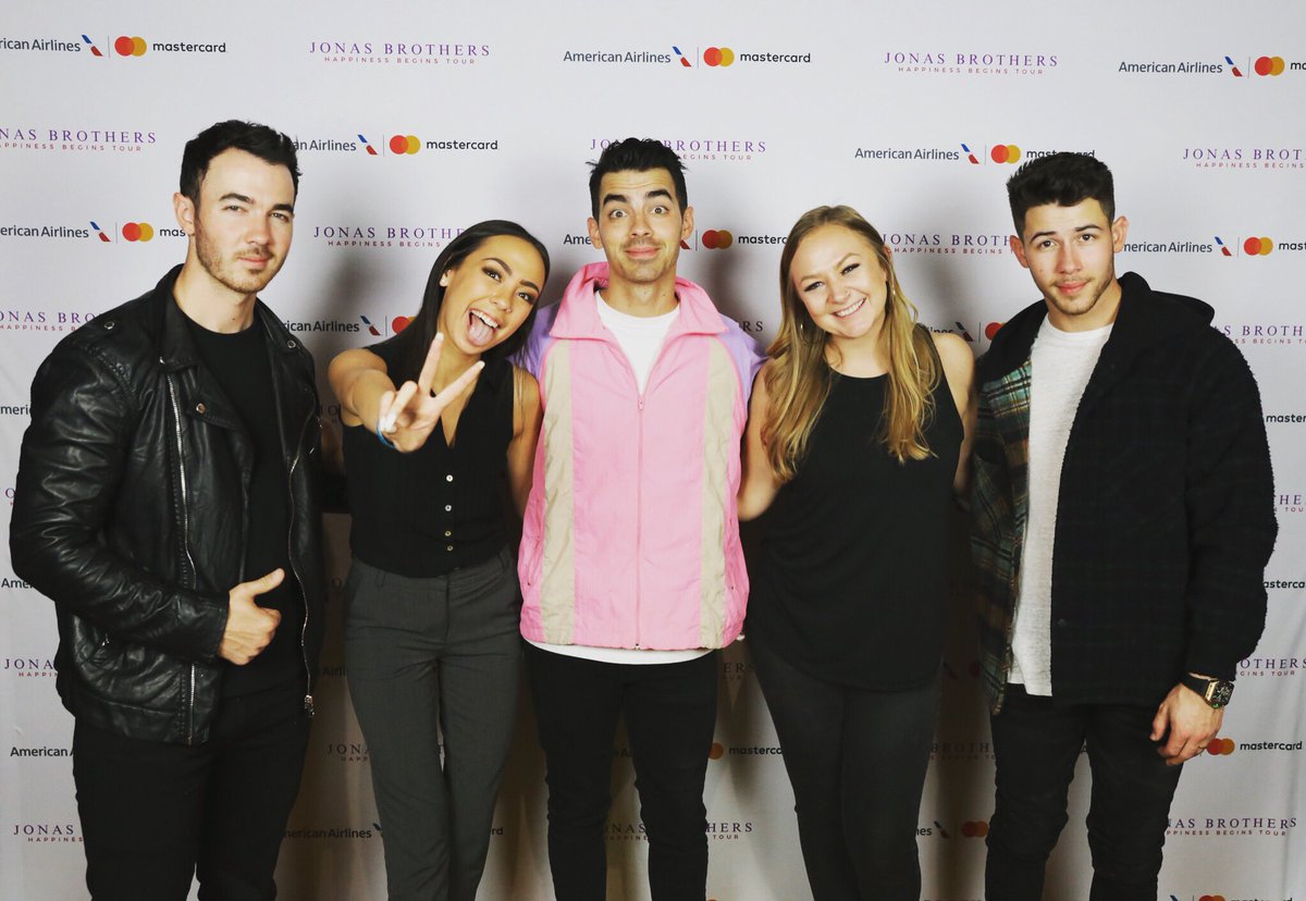 ✨ Nicki ✨ tweet media