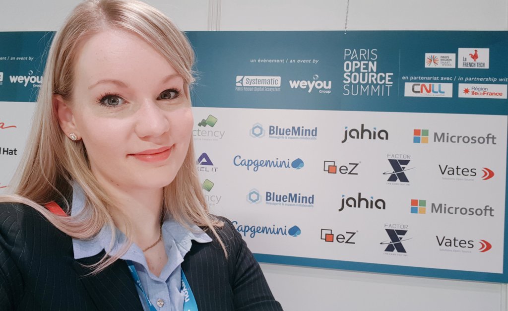 gnikkey's tweet photo. Good morning from #POSS2019 in #Paris, where @eZSystemsFR @eZSystems is not only presenting talks but also exhibiting - come and visit us at booth D16. #dxp #dx #symfony #php https://t.co/aXXOCPryh5