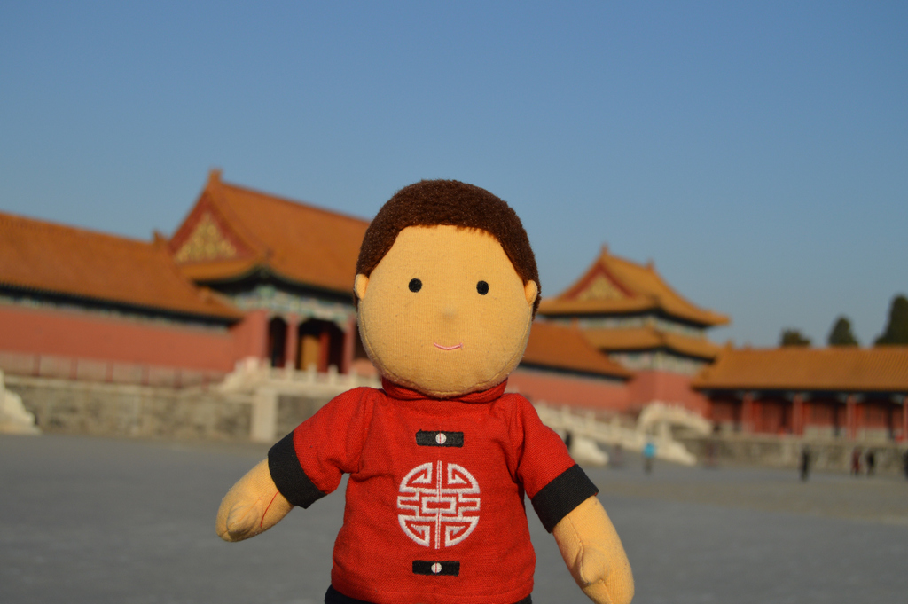 👋Hello from Beijing!

Team #OneDearWorld visited the #ForbiddenCity before heading south for #DollsforAll order! 

P.S. Don't forget that we have a range of #fairtrade ethnic doll clothes! 20% off on clothes upon purchase of any doll! soo.nr/48yR
