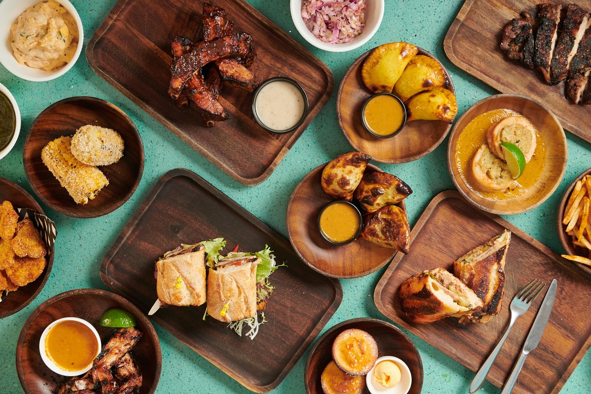 RumminTings's tweet photo. So many yummy choices! From our famous sticky island ribs to veggie patties and a variety of delicious sides. #RumminTings https://t.co/1rjmQNzmFI https://t.co/wffgraNsFH