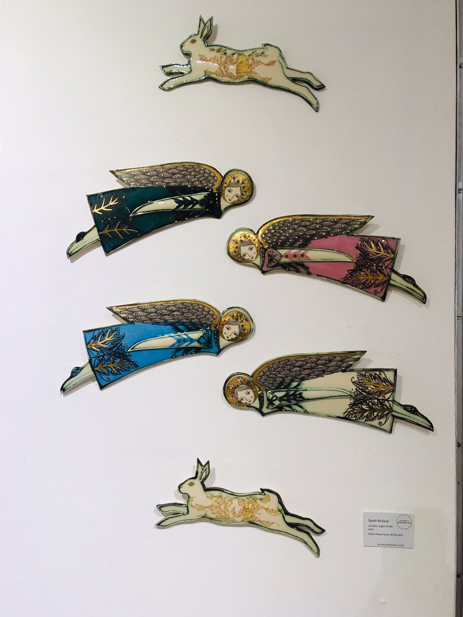 CraftLeeds's tweet photo. Our #christmasshows will continue into the #newyear ending 11th Jan. @rickardceramics is one of our makers who created amazing #ceramic #wallpieces for the show.  Sarah's work is inspired by #nature &amp; the #birds #beasts &amp; #botany which inhabit our #world https://t.co/cLcPGM3ewb https://t.co/mpvXTUnOTB