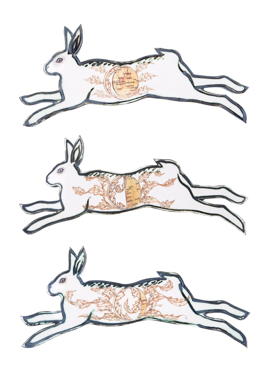CraftLeeds's tweet photo. Our #christmasshows will continue into the #newyear ending 11th Jan. @rickardceramics is one of our makers who created amazing #ceramic #wallpieces for the show.  Sarah's work is inspired by #nature &amp; the #birds #beasts &amp; #botany which inhabit our #world https://t.co/cLcPGM3ewb https://t.co/mpvXTUnOTB