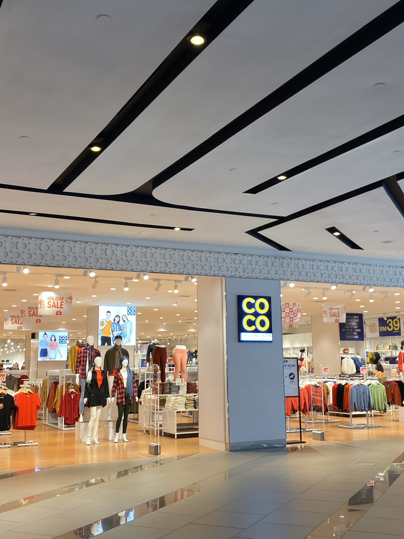 H&m top melawati mall