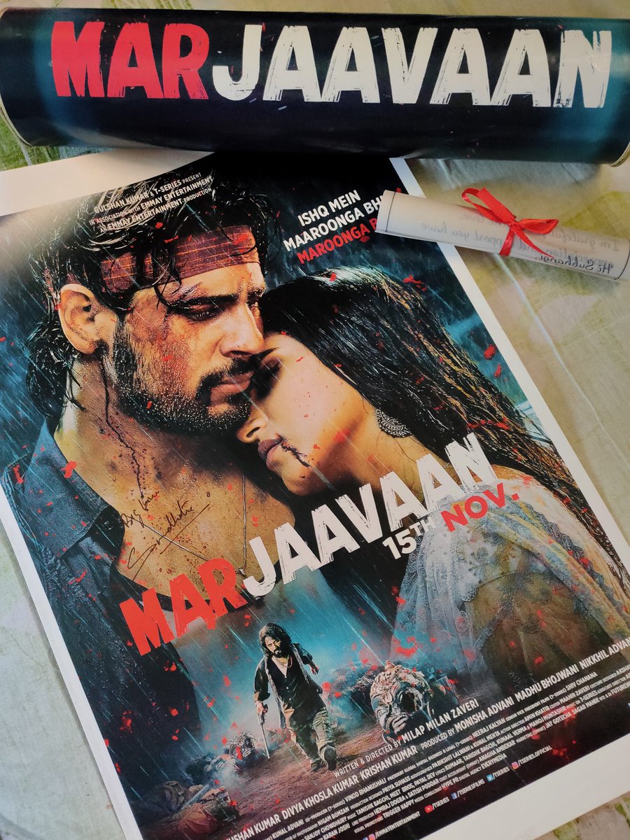 SubhangiDas__'s tweet photo. I love you  @SidMalhotra ALWAYS in my heart forever ever ever and after! Even if you are old i will still be your NUMBER 1 fan... Received your token of love ....Thank you so much
@Team_SidharthM #RaghuKiSena #SidianForLife https://t.co/4Si31o43nb