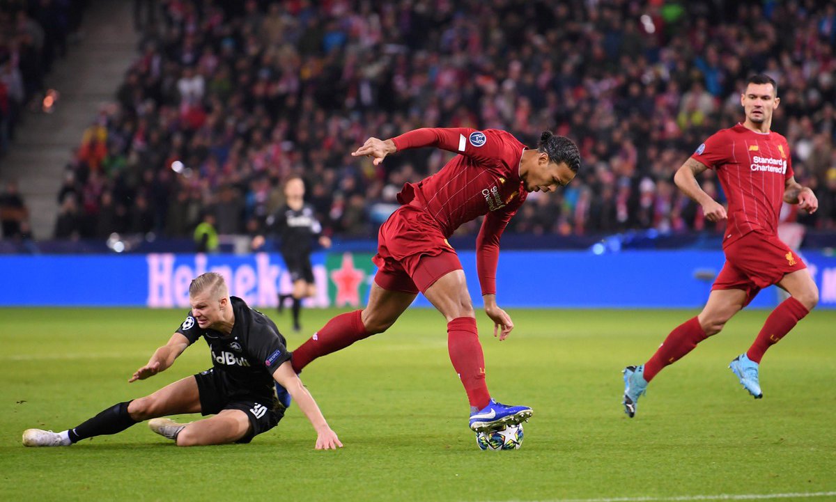 VirgilvDijk's tweet photo. Last 16! 💫 #UCL https://t.co/UShS4add8v