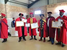 IamPurple_SA's tweet photo. #RefWayne 

Ref Wayne was honoured by a Doctorate by the University of Zulu.

That's why He is Dr Ref Wayne https://t.co/zt0Frs39L6