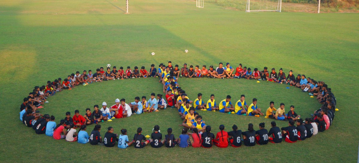 Delighted to have <a href="/coachesacross/">CoachesAcrossContinents</a> post as a member of our #PartnershipForPeace Coalition today. #Goal17 #goal16 #peaceday 
Together we are stronger! 

#DoYourPeace #PeaceDay #PeaceOneDay #JeremyGilley #Peace #CyberNonViolence #PeaceDay193 #OnlineNonViolence