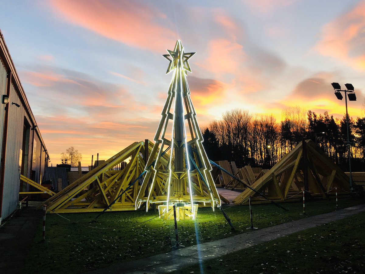 donaldbalno's tweet photo. Merry Trussmas @IntlTimber from the guys @Pasquill_UK Inverness. Please RT if you like our 7m trussmas tree we have designed and manufactured. #pasquill #trussmas2019 #inverness  #scotland https://t.co/G1aBBevZL3