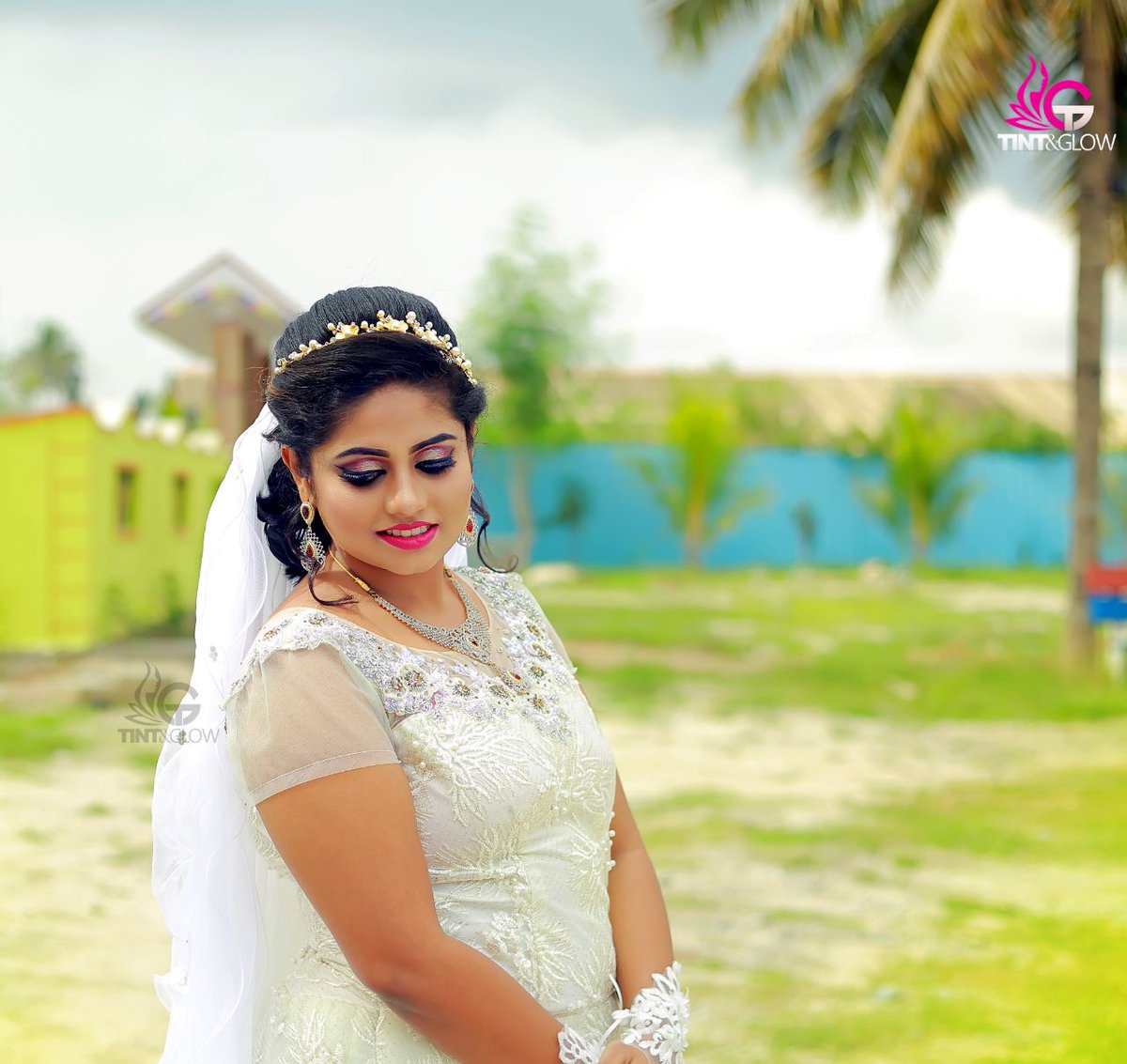 TintandGlow's tweet photo. Christian wedding
BarathiPreethi mua
Forbooking 6380017688/9789318682
#weddinghairstyle #bridalmakeover #makeupartistchennai #weddinginspiration   #southindianbride  #bridesoftamilnadu #makeupartist  #bridallook #bridehairdo #makeupforever #traditionallook #tintglow https://t.co/zftptbsaUA