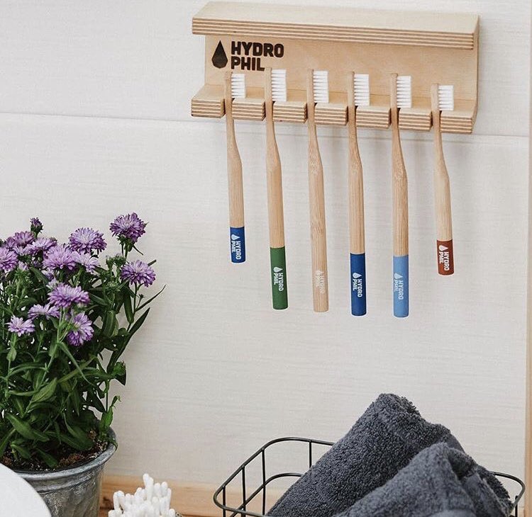 GreenEire's tweet photo. The handles of these toothbrushes are made from fast growing Moso bamboo which is biodegradable, the bristles are obtained from caster oil and for the sake of the environment these are packed completely plastic free in recycled cardboard.

#SustainableChangeIreland https://t.co/Fil5DqDlBx